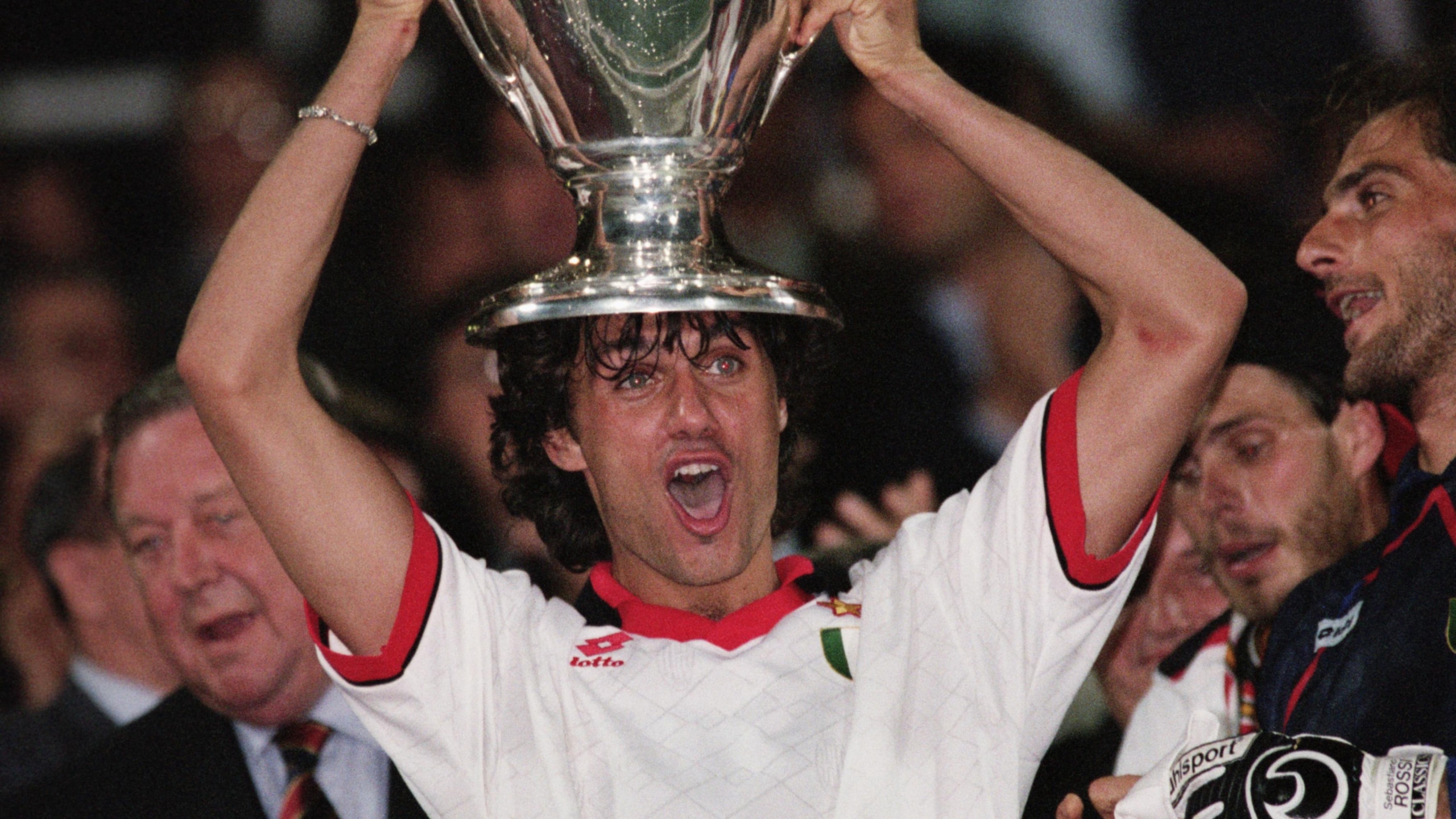 Soccer - 1994 UEFA Champions League Final - AC Milan vs FC Barcelona