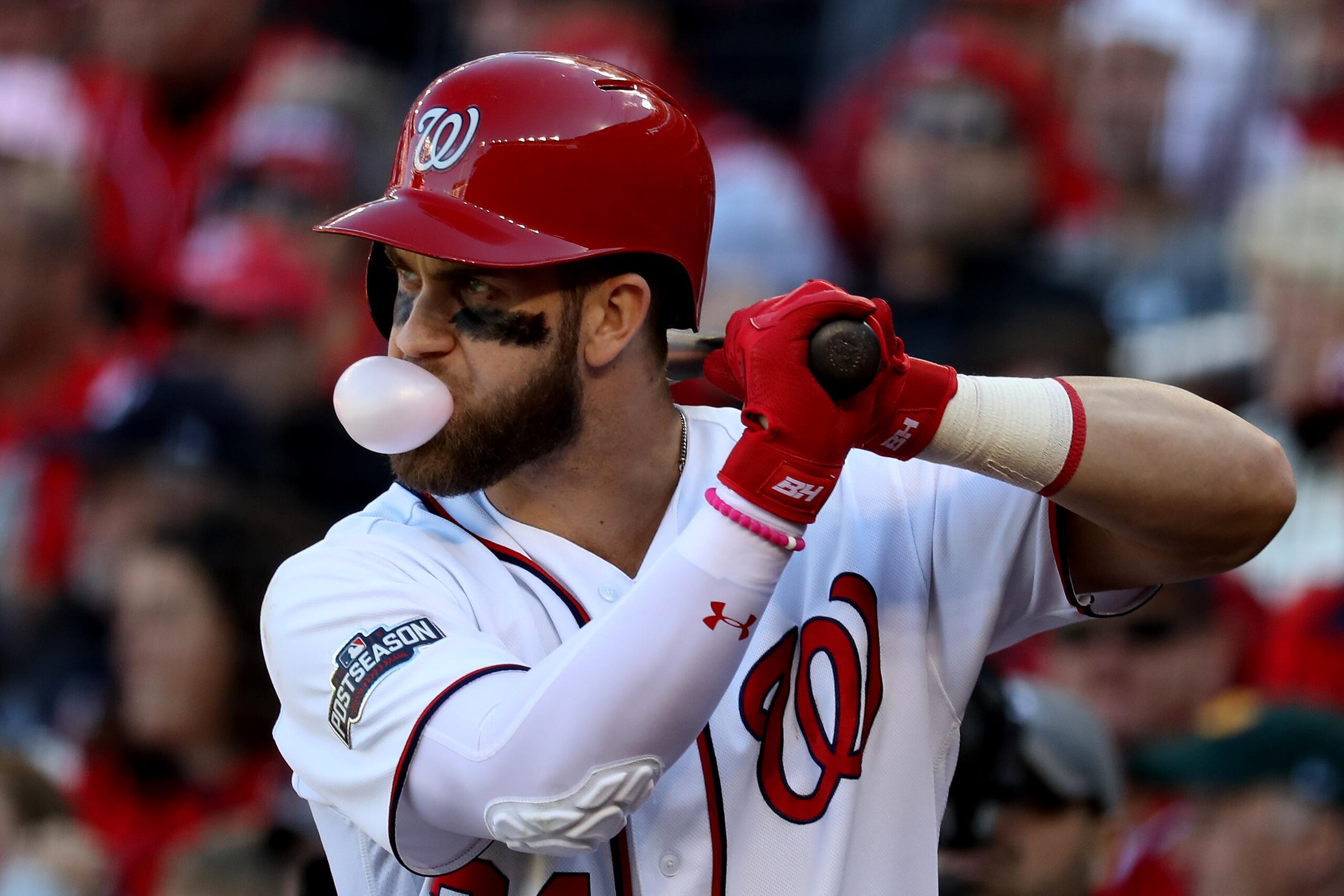 Division Series - Los Angeles Dodgers v Washington Nationals - Game Two Division Series - Los Angeles Dodgers v Washington Nationals - Game Two