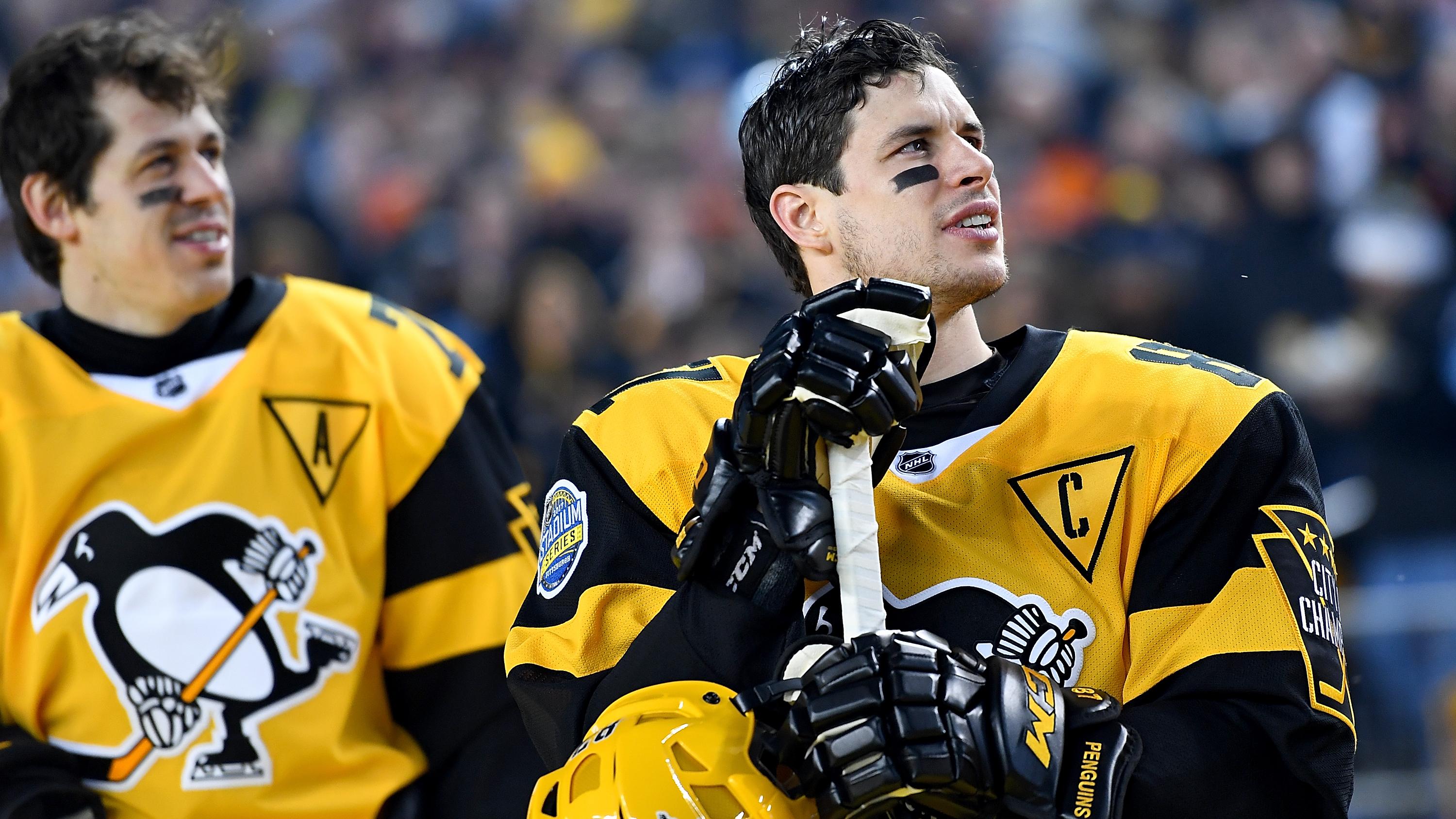 2017 Coors Light NHL Stadium Series - Philadelphia Flyers v Pittsburgh Penguins