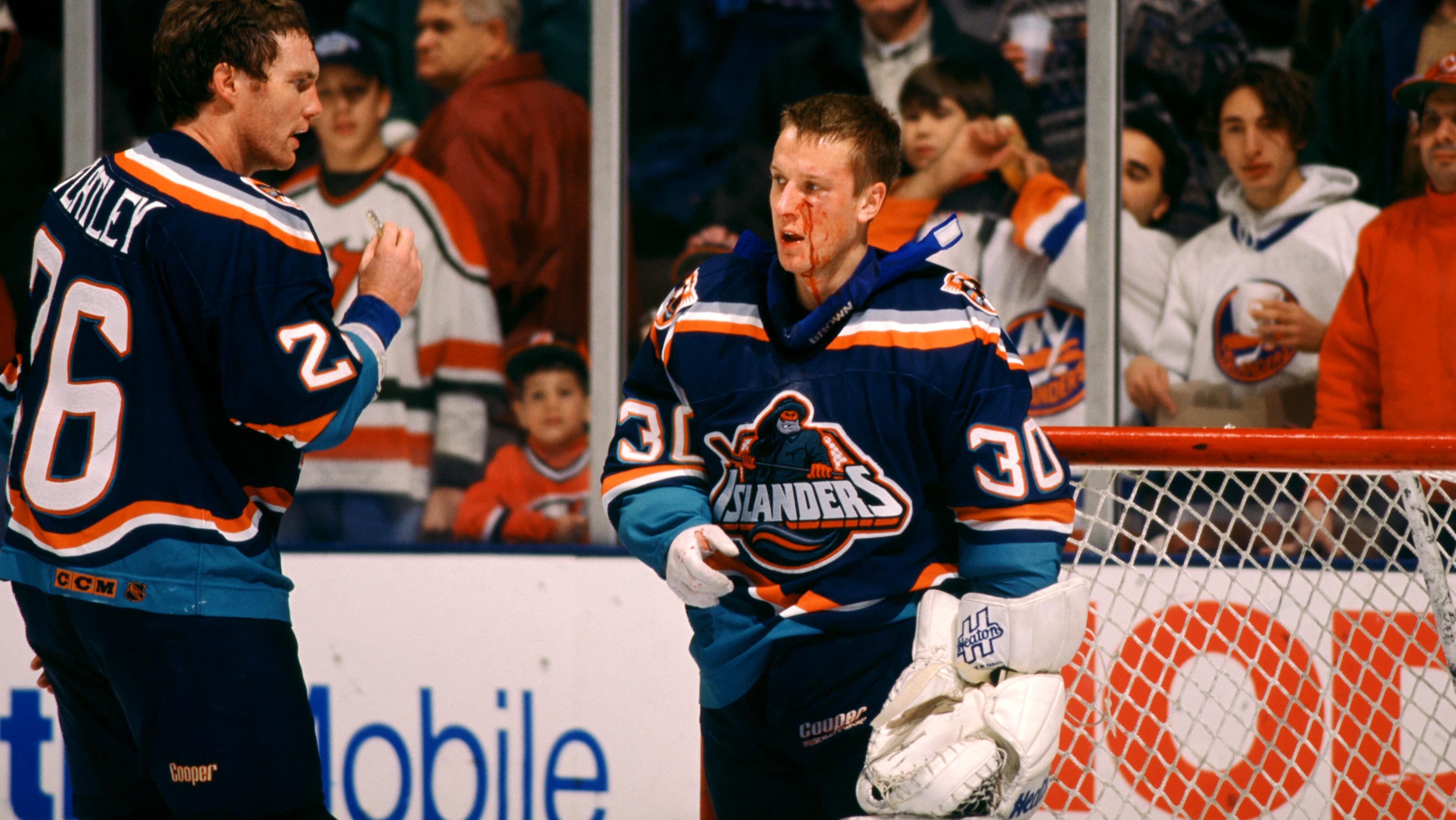 New York Islanders v New Jersey Devils