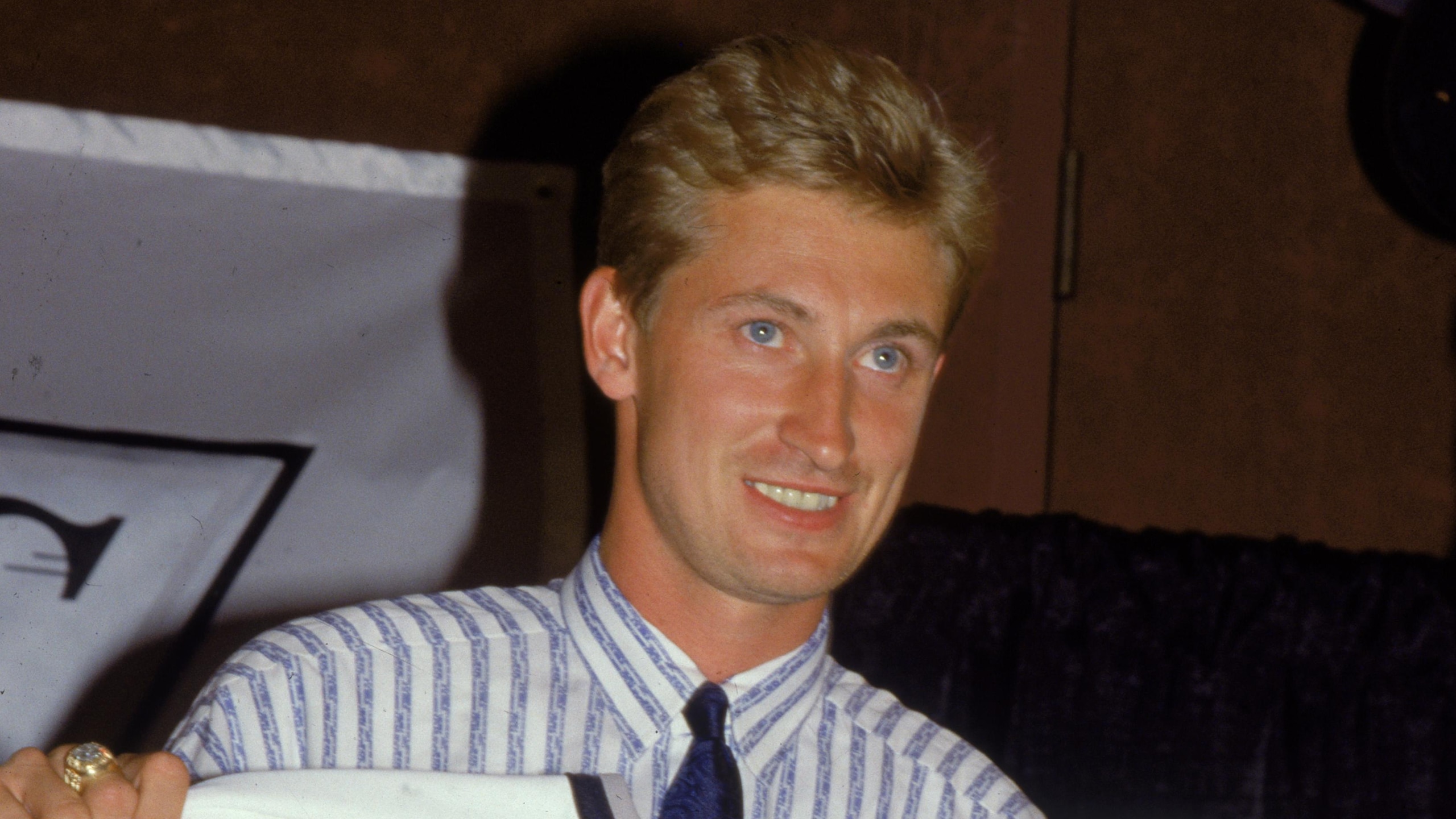Wayne Gretzky Traded To Los Angeles