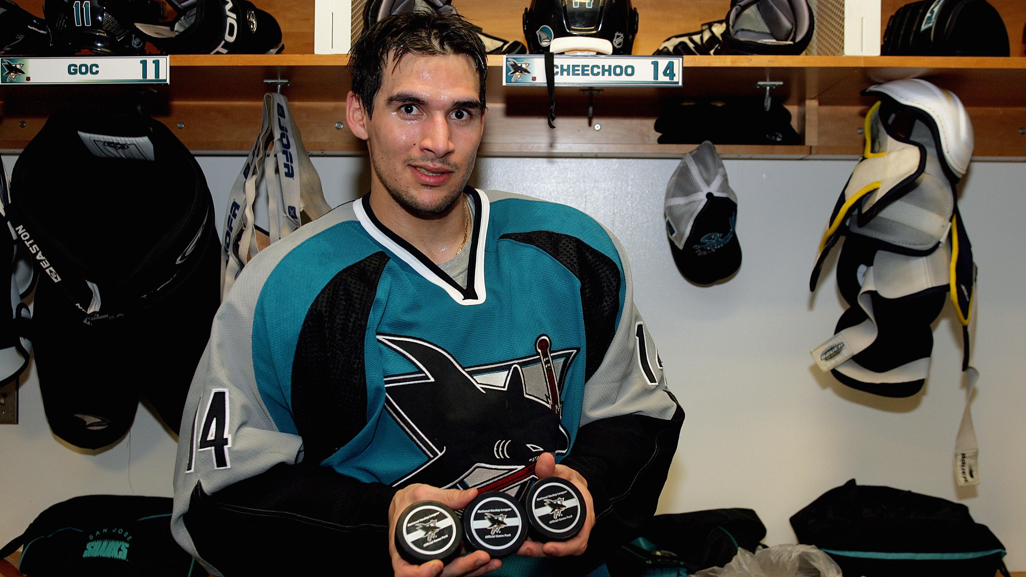 Anaheim Mighty Ducks v San Jose Sharks