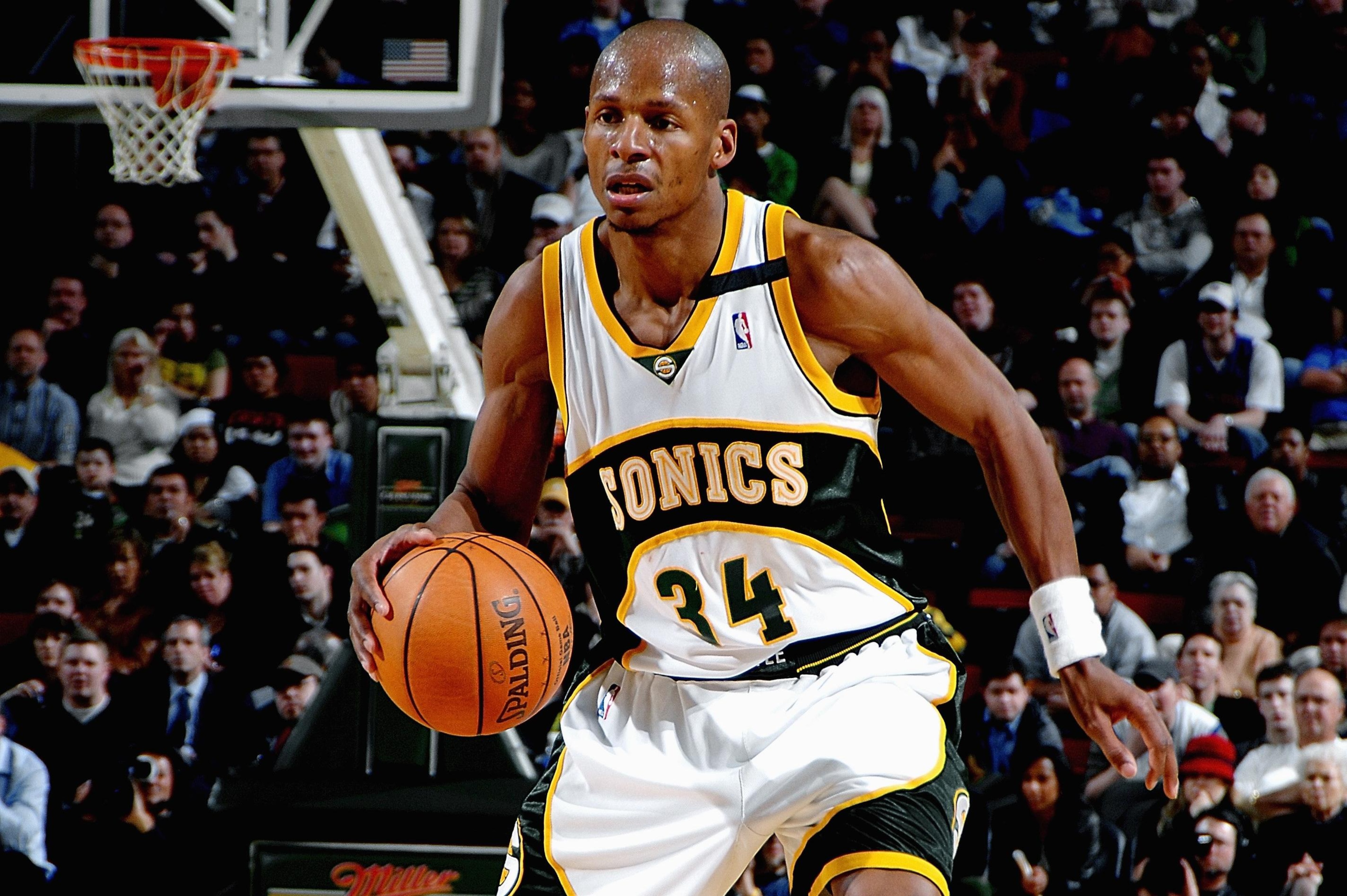 Detroit Pistons v Seattle SuperSonics