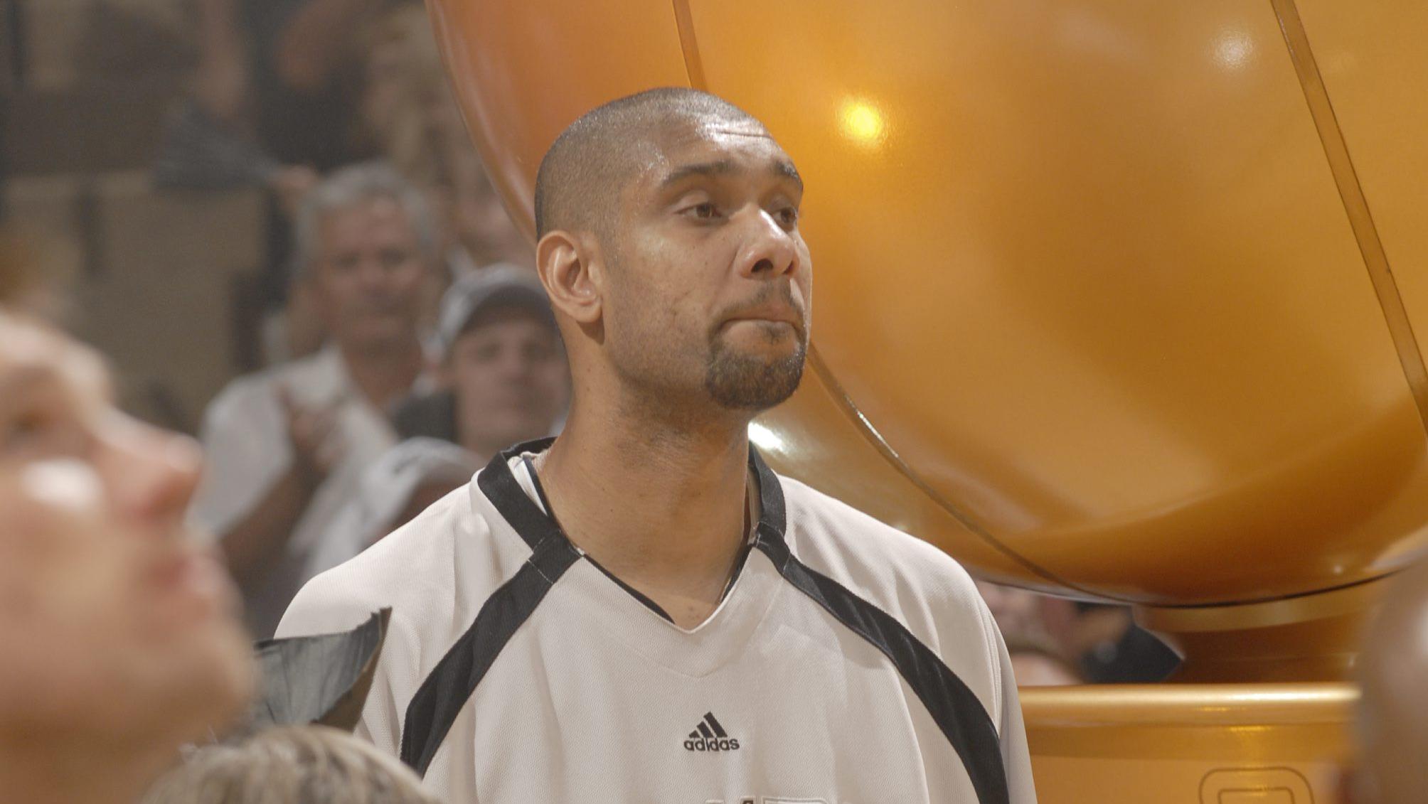 Cleveland Cavaliers v San Antonio Spurs, Game 2