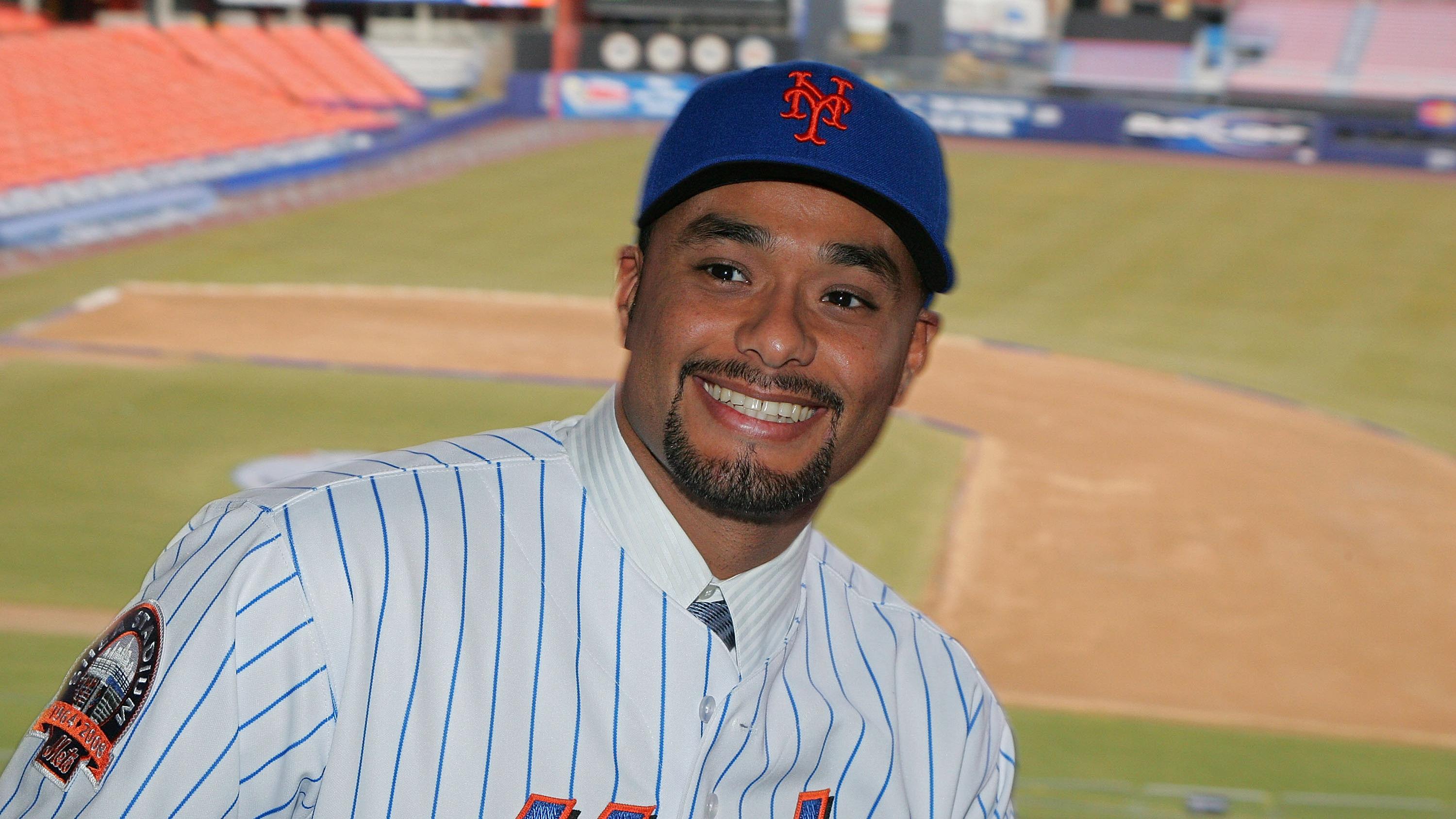 New York Mets Introduce Johan Santana