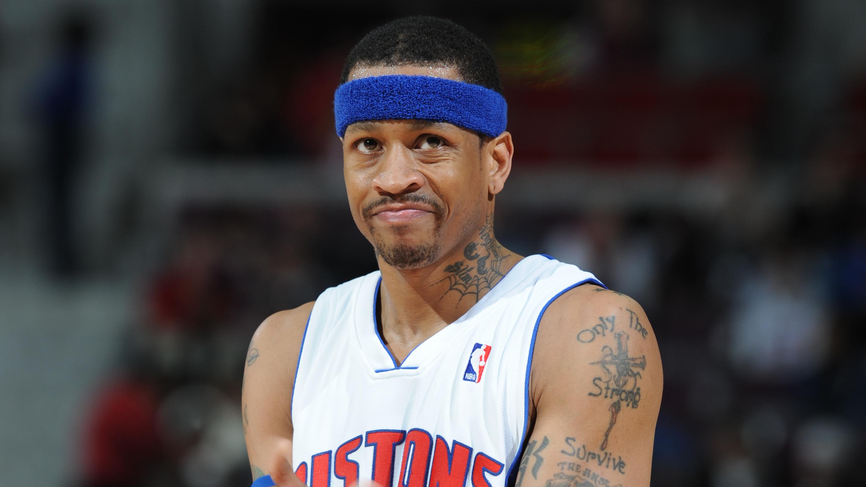 Milwaukee Bucks v Detroit Pistons