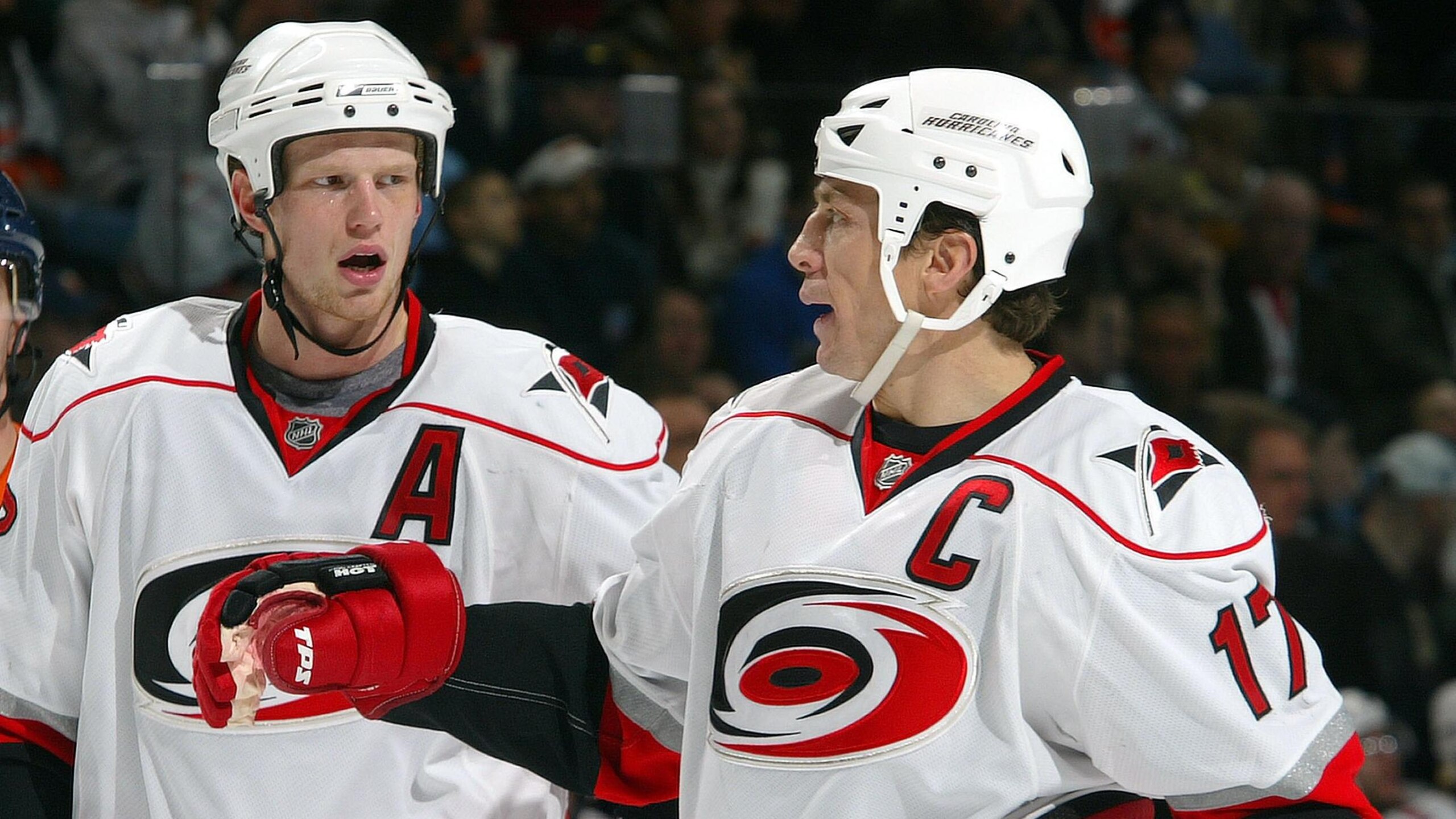 Carolina Hurricanes v New York Islanders Carolina Hurricanes v New York Islanders