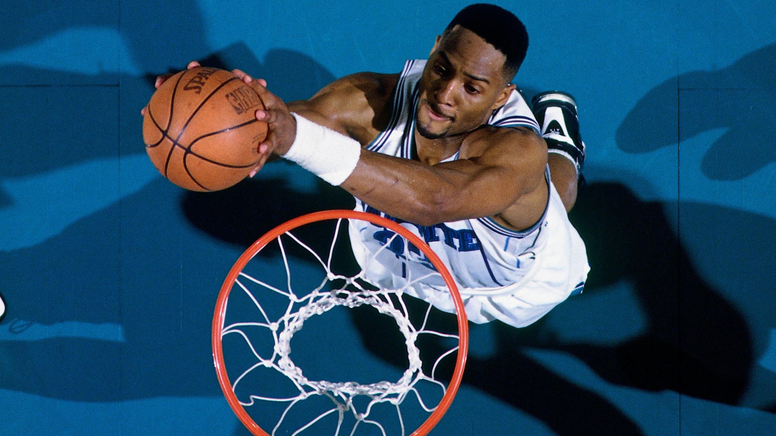 1995 Eastern Conference Quarterfinals, Game 1: Chicago Bulls vs. Charlotte Hornets 1995 Eastern Conference Quarterfinals, Game 1: Chicago Bulls vs. Charlotte Hornets