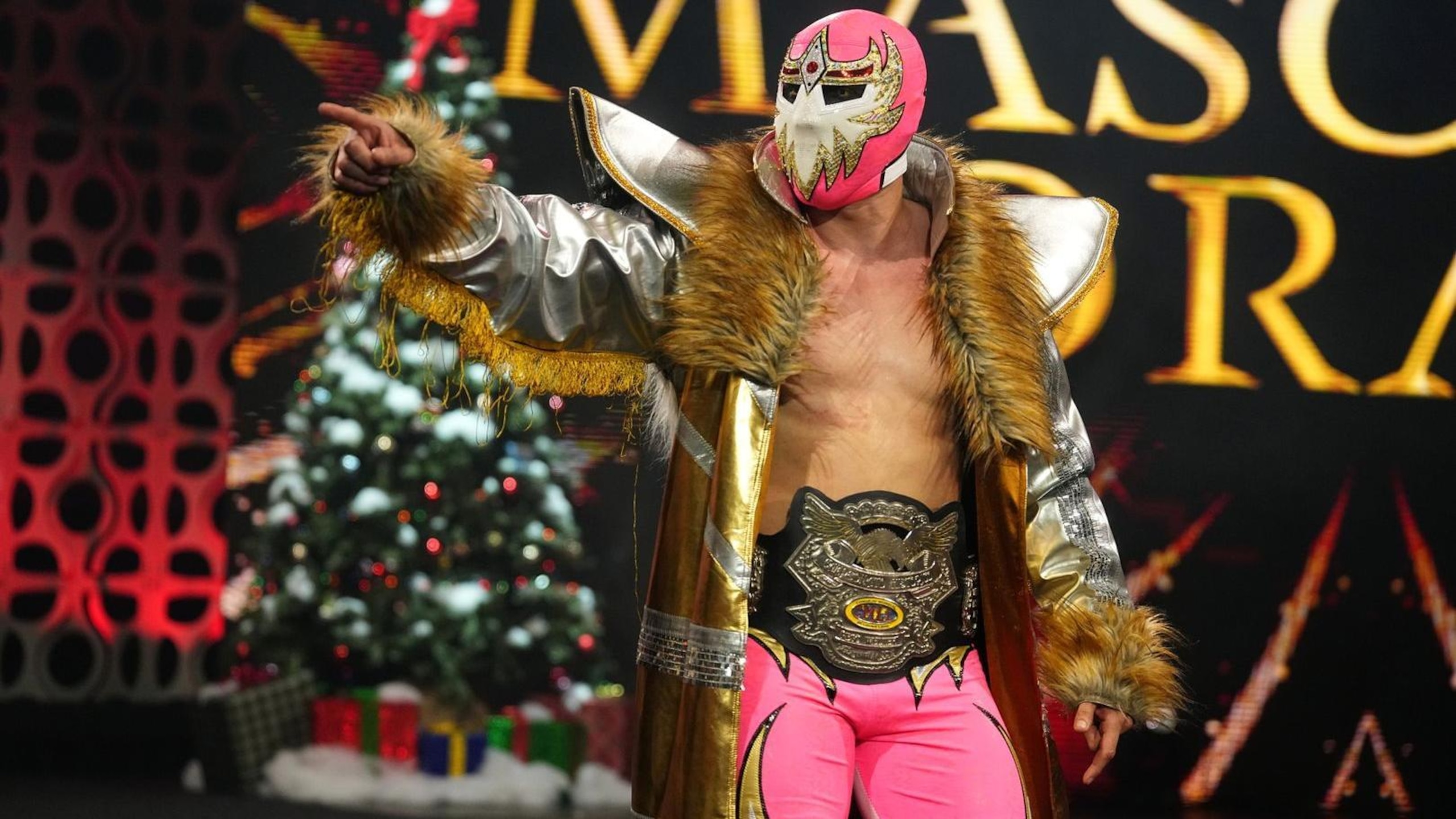 Mascara Dorada AEW Dynamite